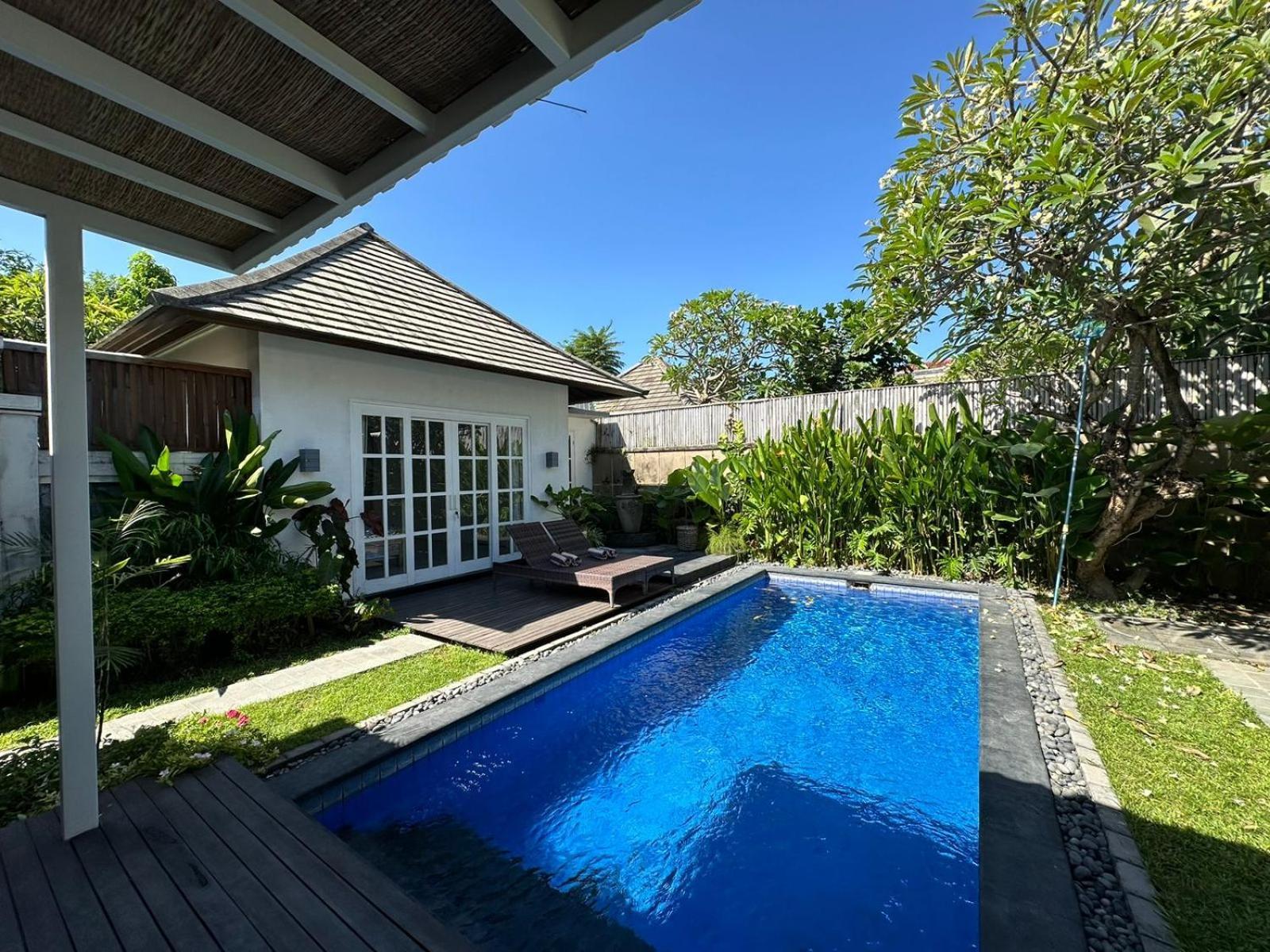 Villa Alam Biru II Санур Екстер'єр фото